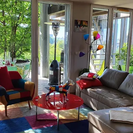 Bed & Breakfast Location Privee Avec Salle De Bain Et Wc Privatifs Dans Moderne 4*