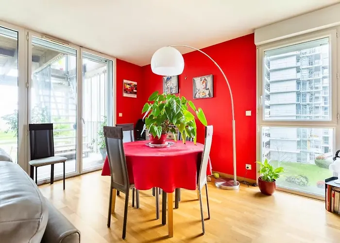 Location Privee Avec Salle De Bain Et Wc Privatifs Dans Moderne Alojamento de Acomodação e Pequeno-almoço